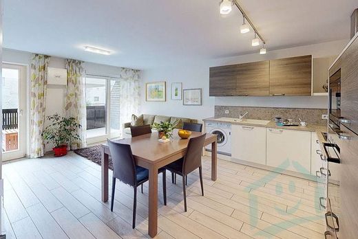 Luxury Apartment for sale in Brunico, 480 000 €, Photo 7