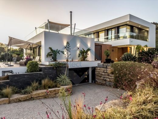 Luxury House for sale in Faro, 2 250 000 €, Photo 1