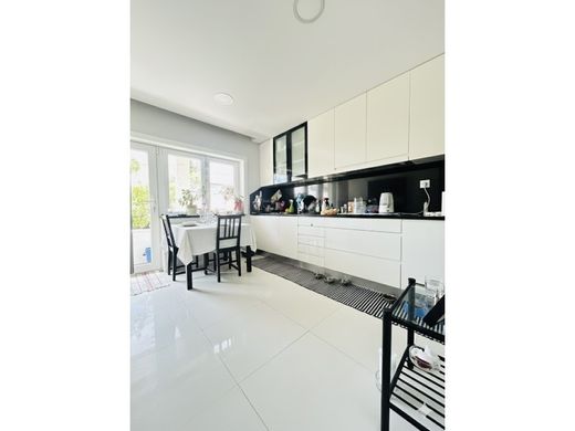 Luxury House for sale in Maia, 595 500 €, Photo 2