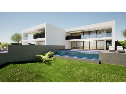 Luxury House for sale in Gondomar, 540 000 €, Photo 2