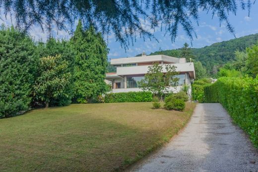 Maison de luxe à vendre à Erba, 630 000 €, Photo 3