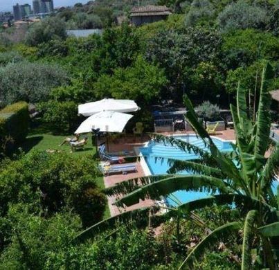 Luxury House for sale in Aci Castello, 1 150 000 €, Photo 1