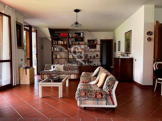 Luxury House for sale in Massa, 1 700 000 €, Photo 5
