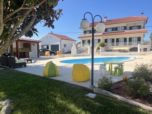 Maison de luxe à vendre à Tomar, 595 000 €, Photo 3