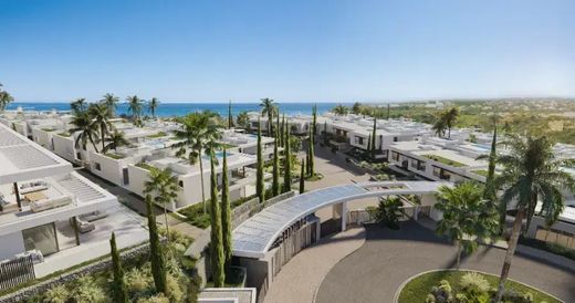Luxury Apartment for sale in Marbella Del Este, 1 680 000 €, Photo 3
