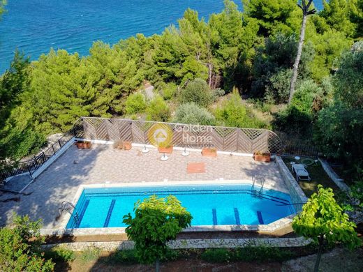 Maison de luxe à vendre à Malesína, 800 000 €, Photo 7