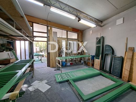 Maison de luxe à vendre à Opatija, 600 000 €, Photo 4