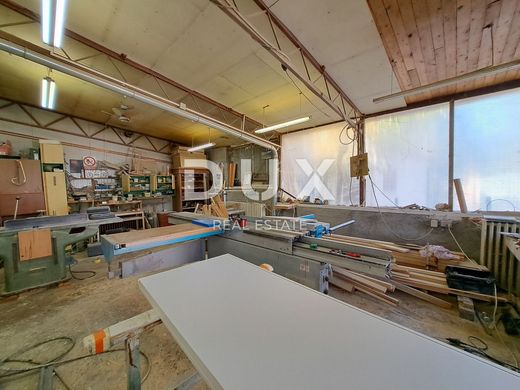 Maison de luxe à vendre à Opatija, 600 000 €, Photo 6