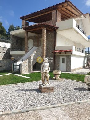 Maison de luxe à vendre à Vília, 500 000 €, Photo 1