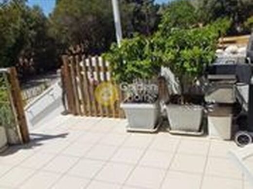Appartement de luxe à vendre à Vári, 600 000 €, Photo 2