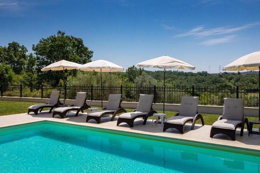 Luxury House for sale in Kaštel, 0 €, Photo 3