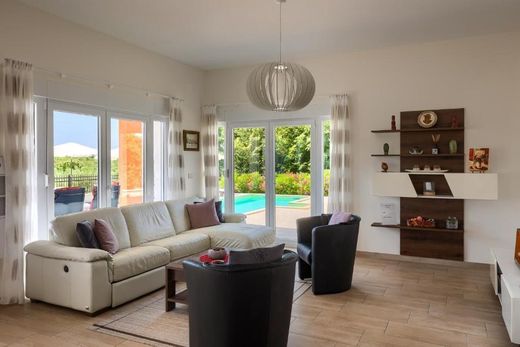 Luxury House for sale in Kaštel, 0 €, Photo 7