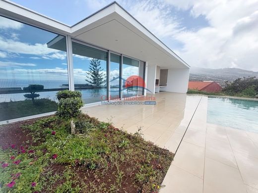 Luxury House for sale in Calheta, 1 850 000 €, Photo 1