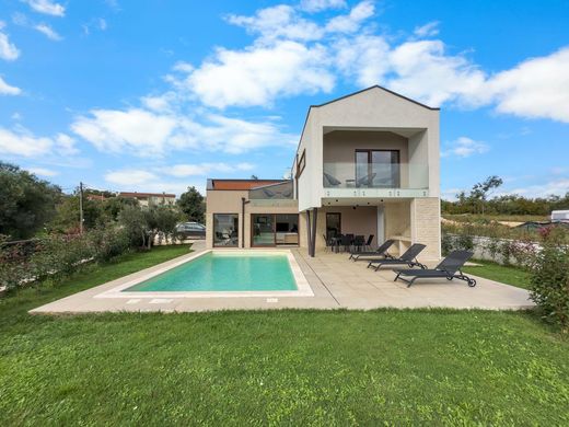Luxury House for sale in Krnica, 830 000 €, Photo 5