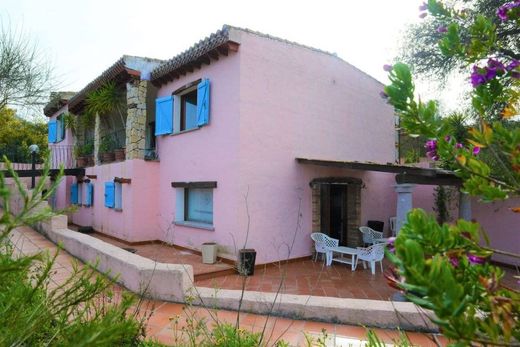 Luxury House for sale in Olbia, 750 000 €, Photo 1