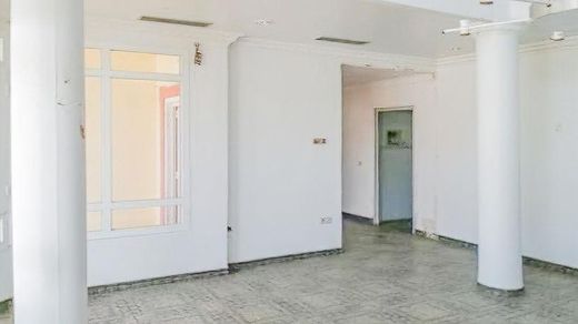Maison de luxe à vendre à Alcalá de Guadaira, 483 300 €, Photo 3
