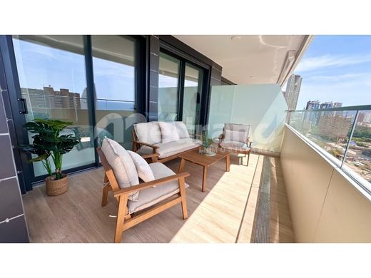 Luxury Apartment for sale in Benidorm, 577 000 €, Photo 1