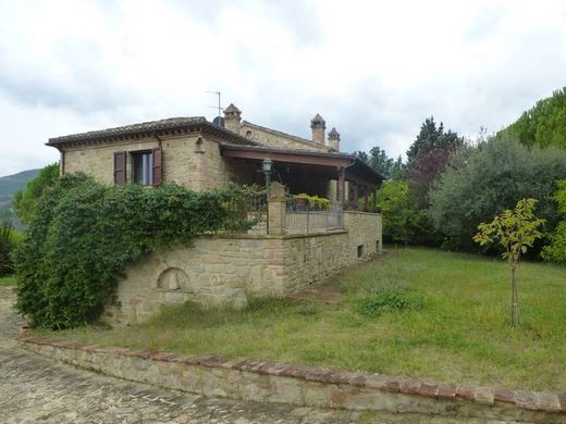 Maison de luxe à vendre à San Severino Marche, 480 000 €, Photo 4