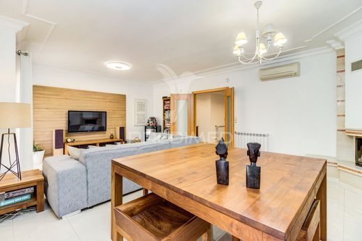 Luxury House for sale in Vila Franca de Xira, 597 000 €, Photo 5