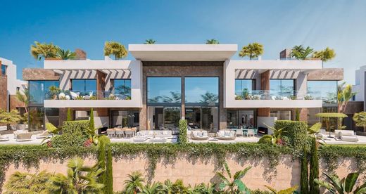 Maison de luxe à vendre à Marbella, 1 675 000 €, Photo 1