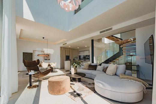Maison de luxe à vendre à Marbella, 1 820 000 €, Photo 2