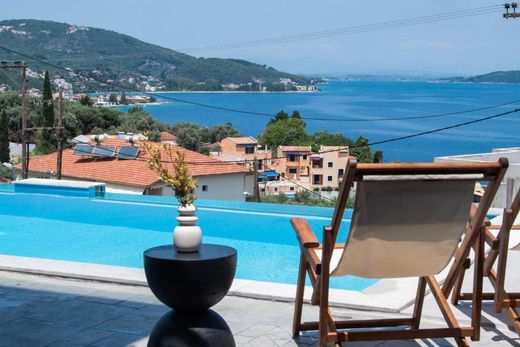 Luxury Apartment for sale in Lefkáda, 400 000 €, Photo 1