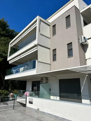 Luxury Apartment for sale in Lefkáda, 350 000 €, Photo 1