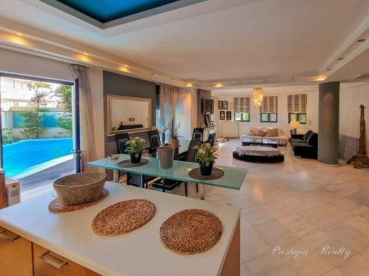 Maison de luxe à vendre à Vári, 1 000 000 €, Photo 2