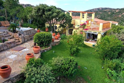 Luxury House for sale in Porto Cervo, 1 800 000 €, Photo 3