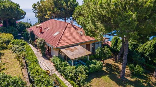 Maison de luxe à vendre à Ventimiglia, 1 600 000 €, Photo 1