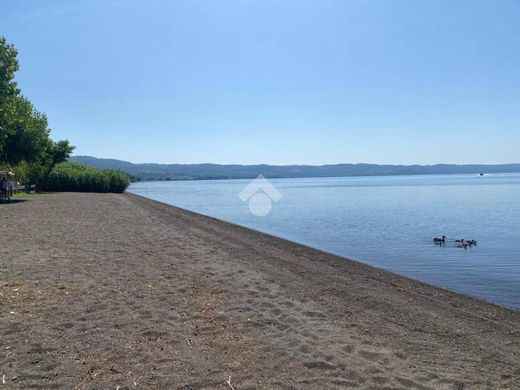 Appartement de luxe à vendre à Bolsena, 1 490 000 €, Photo 2