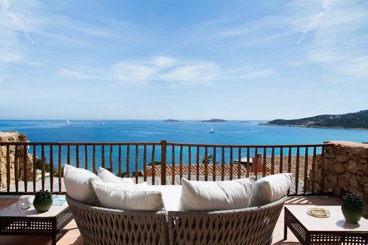 Luxury House for sale in Porto Cervo, 1 470 000 €, Photo 1