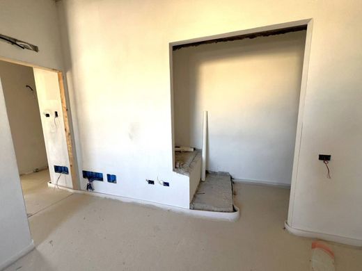 Luxury House for sale in Cascina, 485 000 €, Photo 6