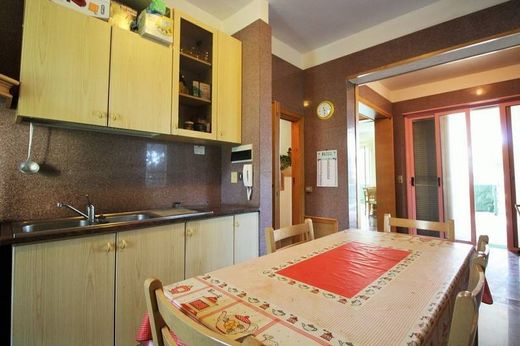 Maison de luxe à vendre à Grosseto, 650 000 €, Photo 4