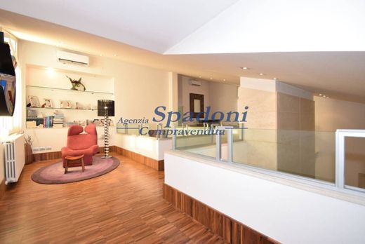 Maison de luxe à vendre à Montecatini-Terme, 980 000 €, Photo 7
