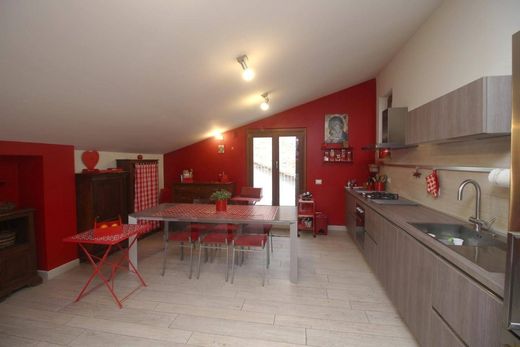Luxury Apartment for sale in Siena, 699 000 €, Photo 5