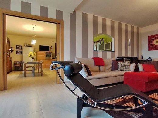 Luxury House for sale in Corneliano d'Alba, 1 160 000 €, Photo 6