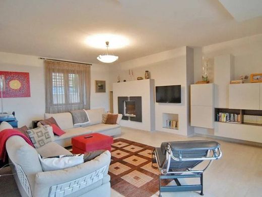 Luxury House for sale in Corneliano d'Alba, 1 160 000 €, Photo 4