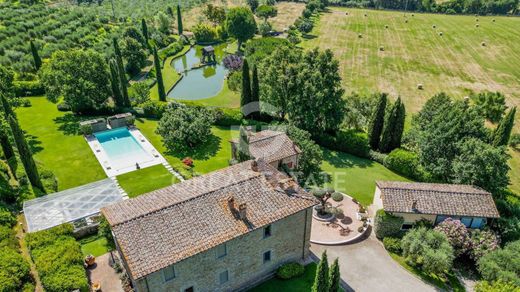 Luxury House for sale in Arezzo, 4 300 000 €, Photo 1