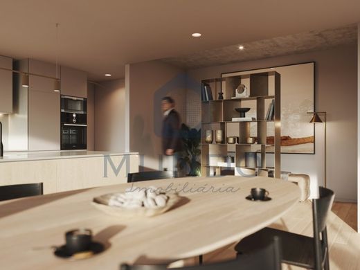 Luxury Apartment for sale in Maia, 800 000 €, Photo 2