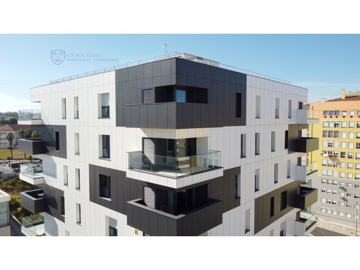 Luxury Apartment for sale in Loures, 1 250 000 €, Photo 2