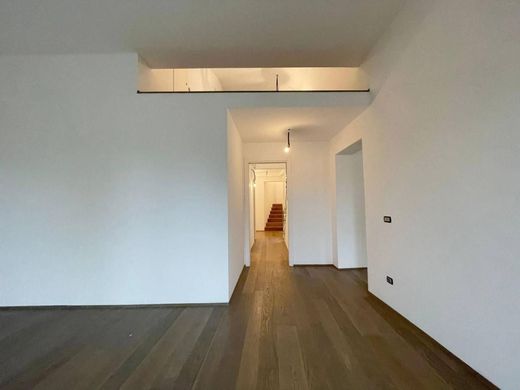Luxury Apartment for sale in Siena, 850 000 €, Photo 6