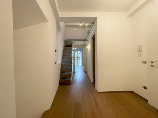 Luxury Apartment for sale in Siena, 850 000 €, Photo 7