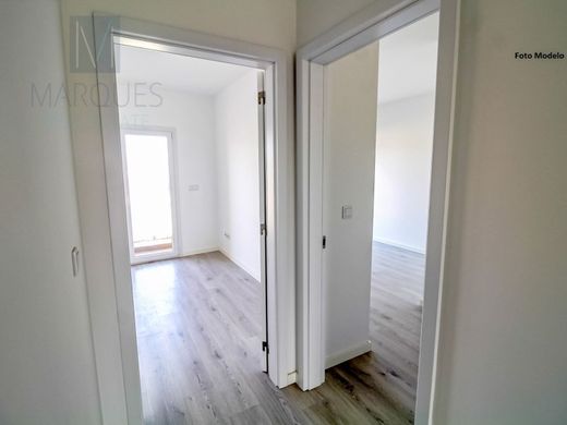 Luxury Apartment for sale in Seixal, 585 000 €, Photo 7