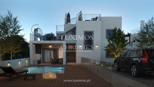 Luxury House for sale in Almancil, 1 100 000 €, Photo 1