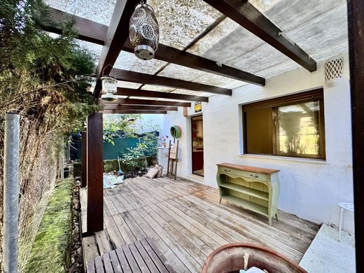 Luxury Apartment for sale in Estepona, 425 000 €, Photo 3