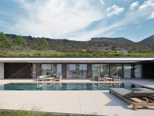 Luxury House for sale in Irákleion, 2 950 000 €, Photo 1