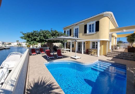 Luxury House for sale in Empuriabrava, 1 295 000 €, Photo 1