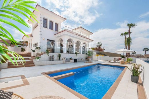 Luxury House for sale in Quesada, 799 852 €, Photo 1
