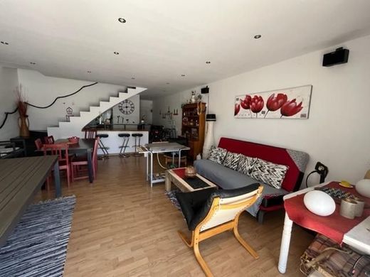 Luxury House for sale in Empuriabrava, 490 000 €, Photo 2